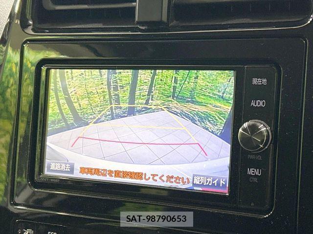 Toyota PRIUS 2017-12 6816610-3