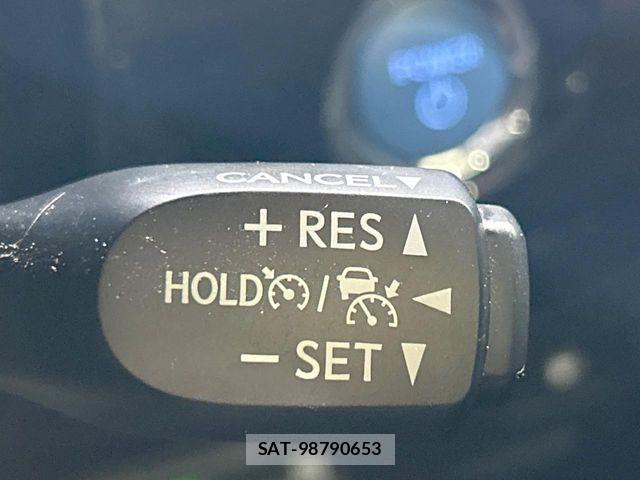 Toyota PRIUS 2017-12 6816610-5