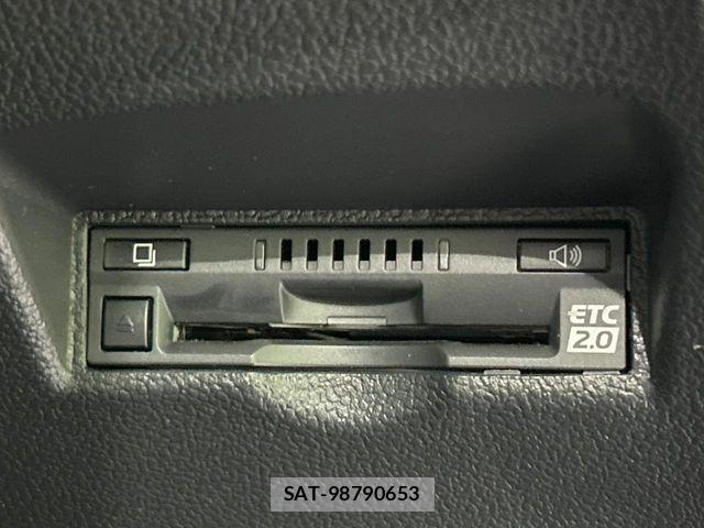 Toyota PRIUS 2017-12 6816610-6
