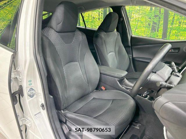 Toyota PRIUS 2017-12 6816610-7