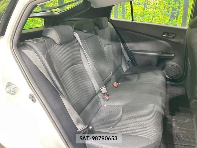 Toyota PRIUS 2017-12 6816610-8