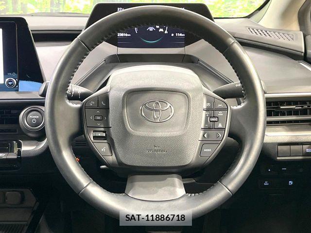 Toyota PRIUS 2023-03 6816593-9