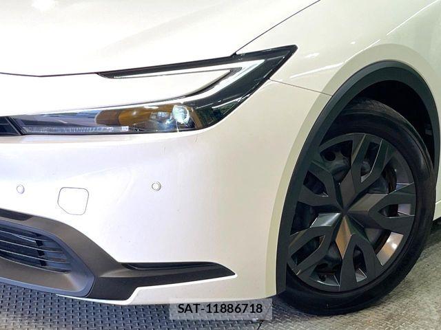 Toyota PRIUS 2023-03 6816593-10