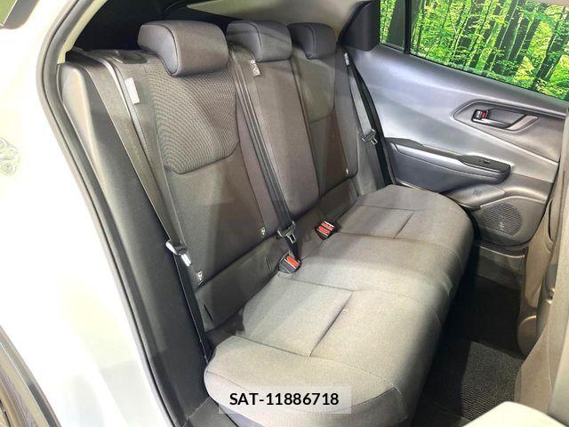 Toyota PRIUS 2023-03 6816593-7
