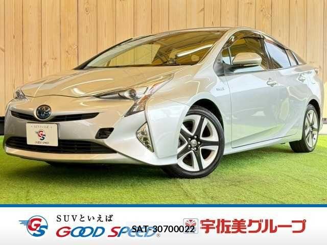 Toyota PRIUS 2016-01 6816644-0