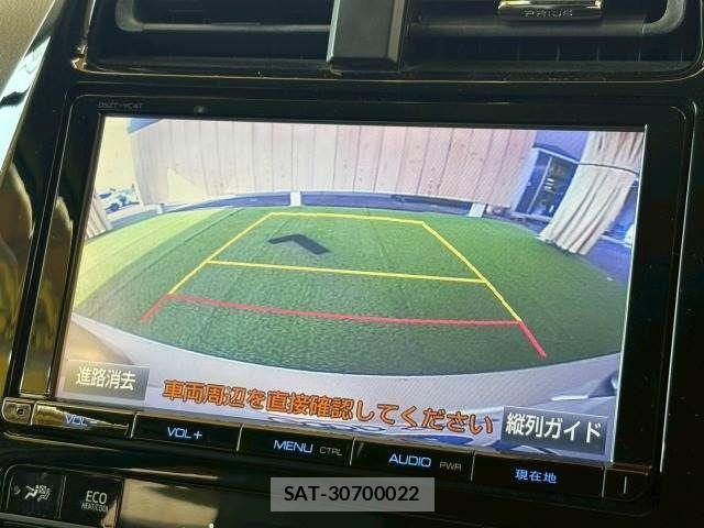 Toyota PRIUS 2016-01 6816644-3