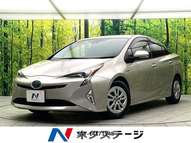 Toyota PRIUS 2017-04 6816631-0