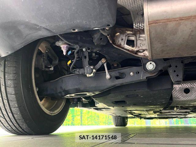 Toyota PRIUS 2017-04 6816631-19