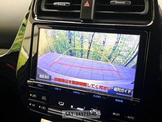 Toyota PRIUS 2017-04 6816631-3