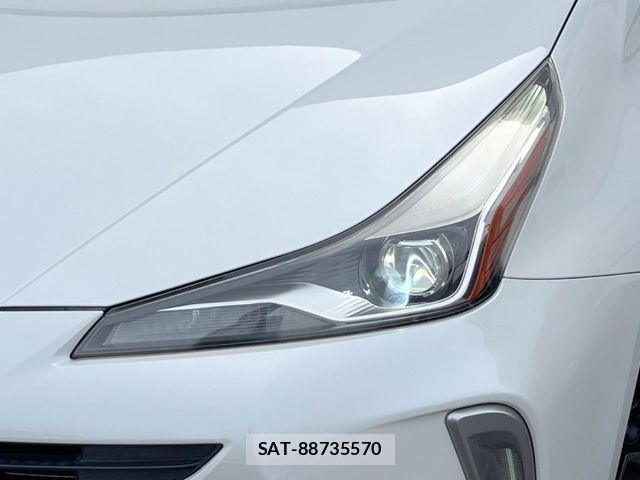 Toyota PRIUS 2019-09 6816615-11