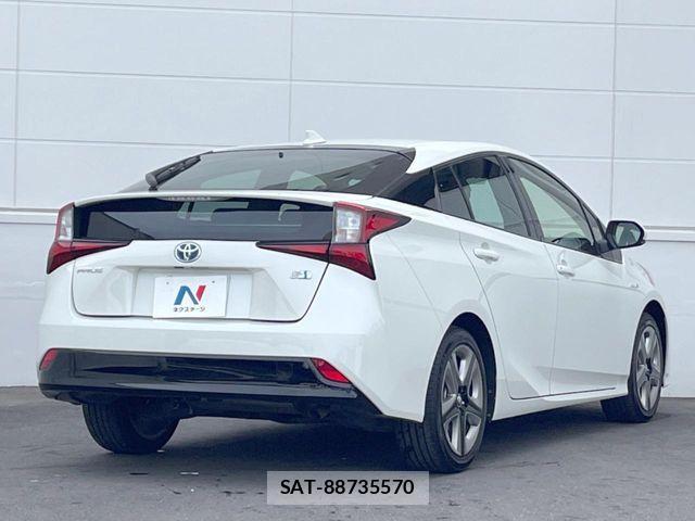 Toyota PRIUS 2019-09 6816615-16