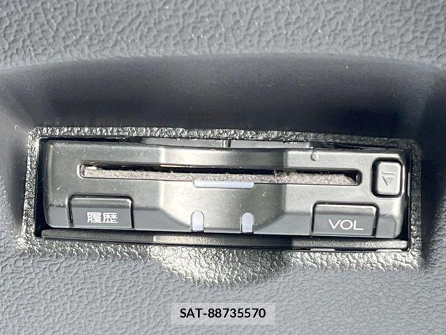 Toyota PRIUS 2019-09 6816615-4