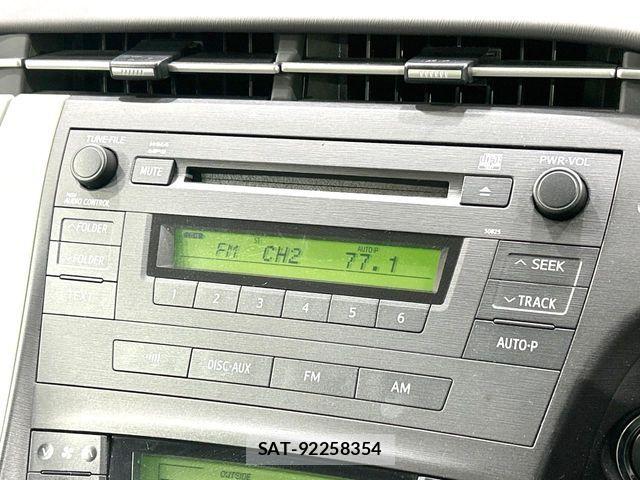 Toyota PRIUS 2010-02 6821597-4