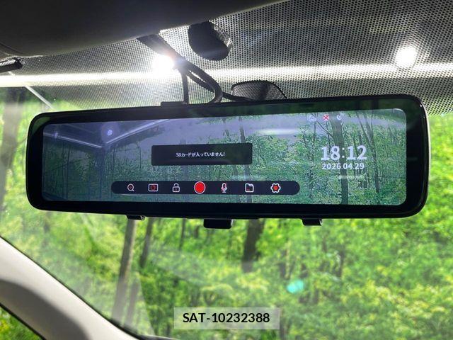 Toyota PRIUS 2013-12 6816646-5