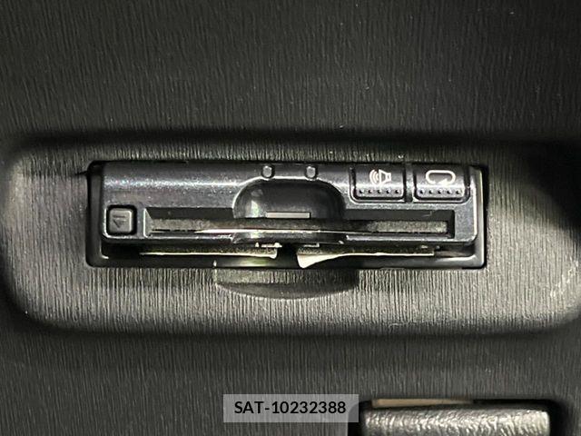 Toyota PRIUS 2013-12 6816646-6