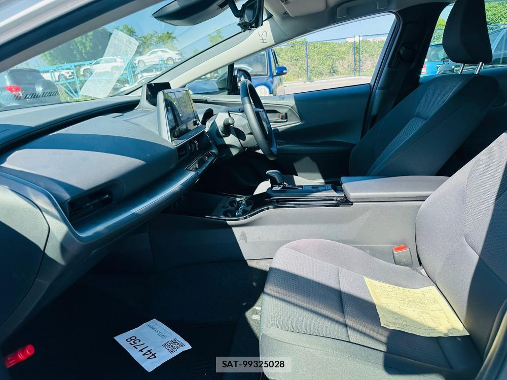 Toyota PRIUS 2023 6606196-10