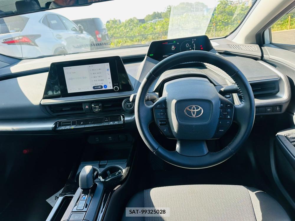 Toyota PRIUS 2023 6606196-13