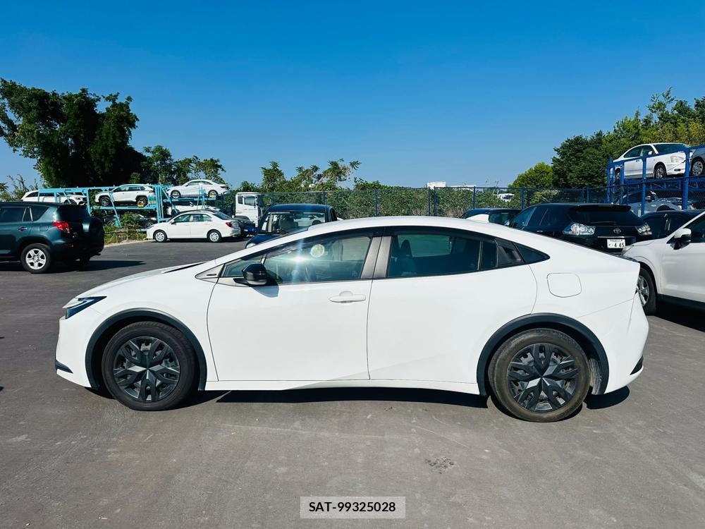 Toyota PRIUS 2023 6606196-1