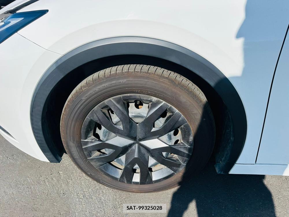 Toyota PRIUS 2023 6606196-27