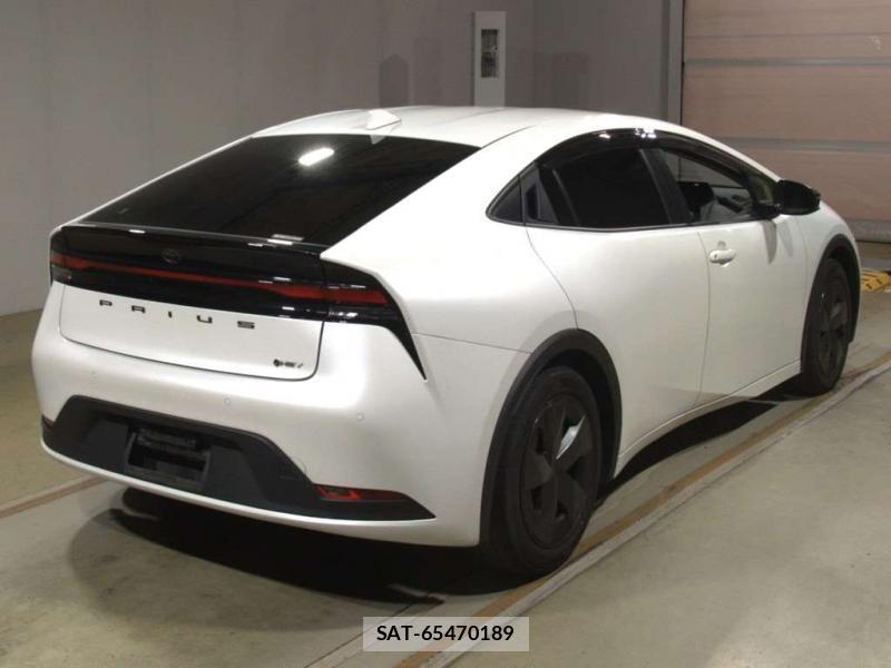 Toyota PRIUS 2023 6848856-1