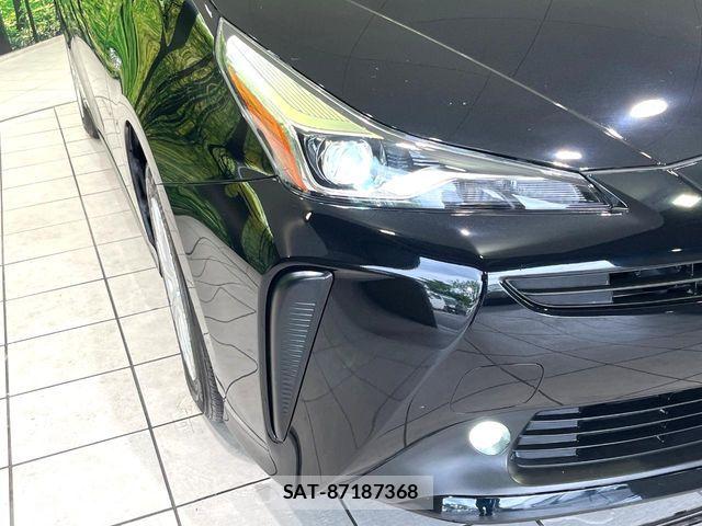 Toyota PRIUS 2019-05 6911254-12