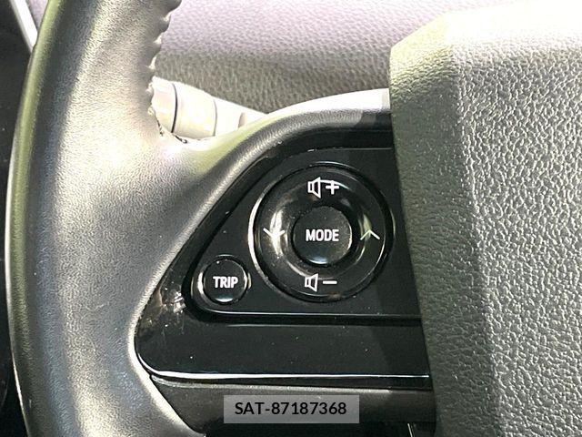 Toyota PRIUS 2019-05 6911254-7