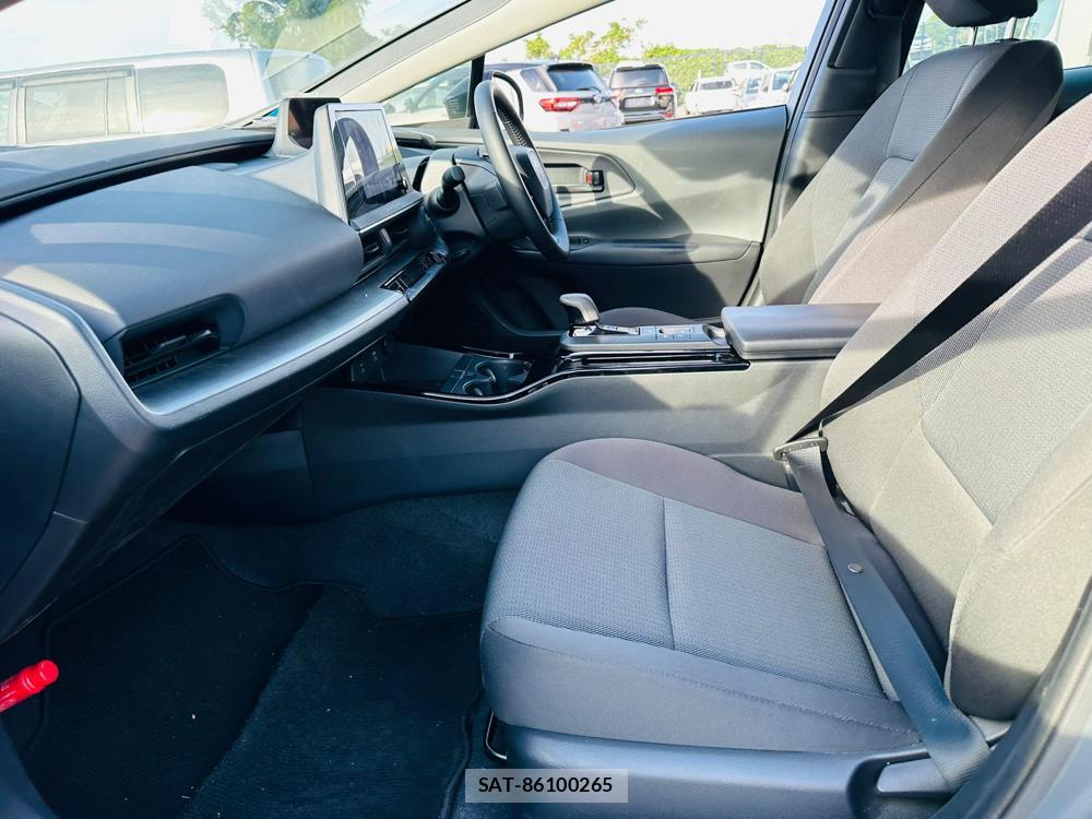 Toyota PRIUS 2023 6804901-10
