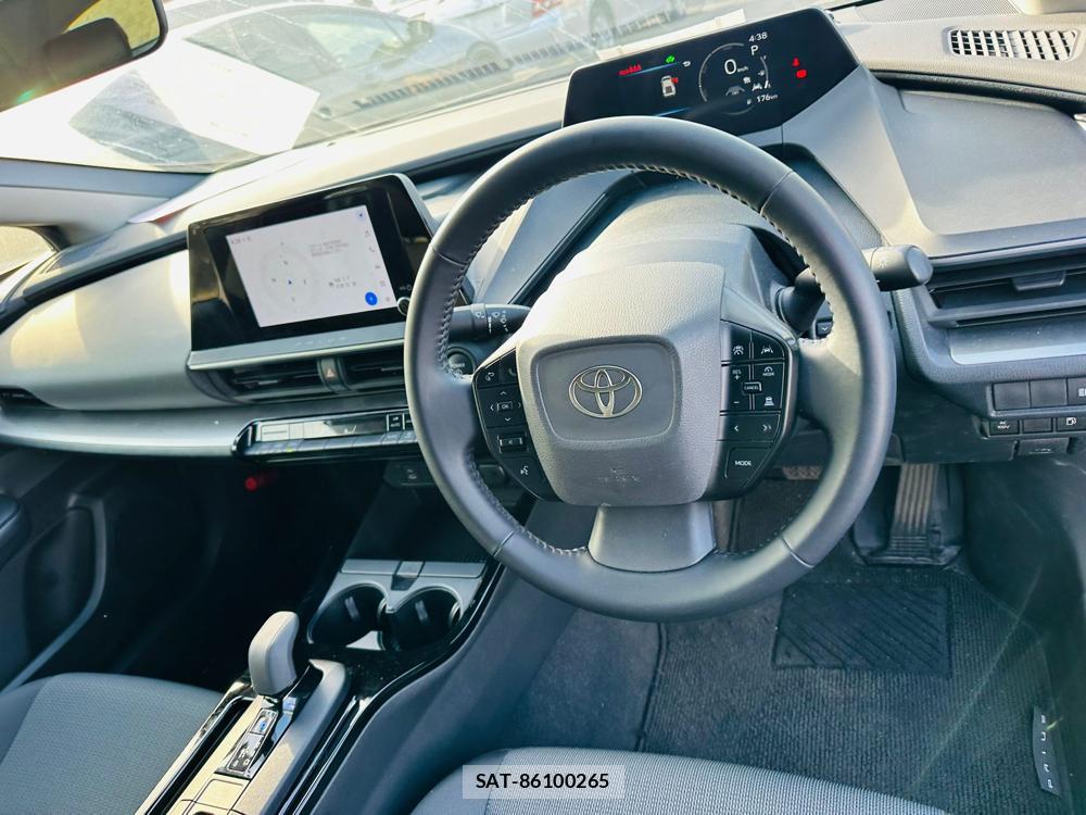 Toyota PRIUS 2023 6804901-14
