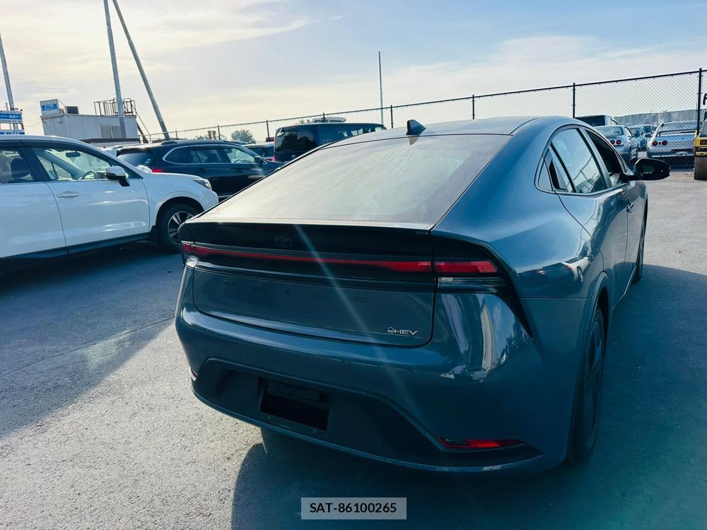 Toyota PRIUS 2023 6804901-4