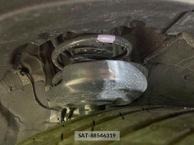 Toyota PRIUS 2024-01 6911216-19