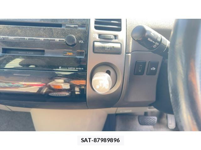Toyota PRIUS 2006-04 6911375-16