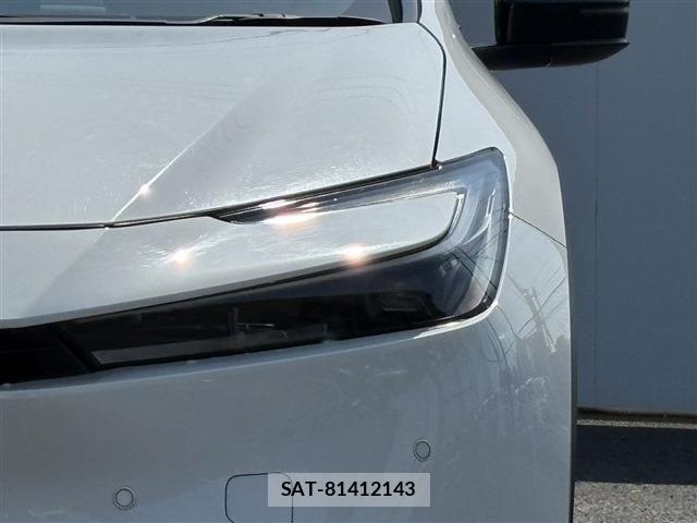 Toyota PRIUS 2023-03 6911224-10