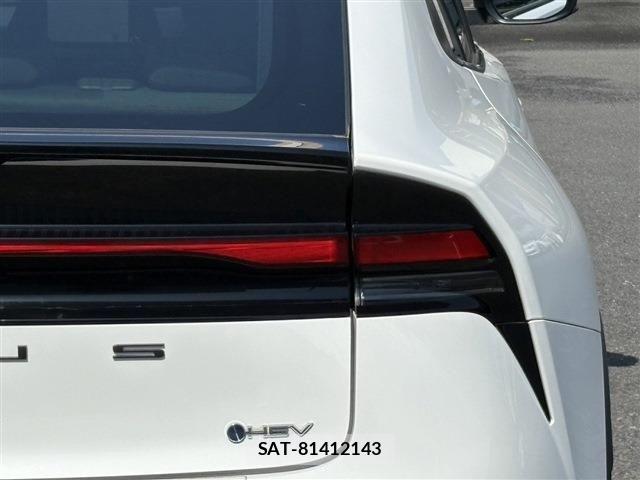 Toyota PRIUS 2023-03 6911224-11