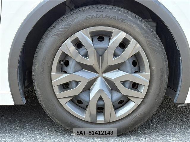 Toyota PRIUS 2023-03 6911224-12