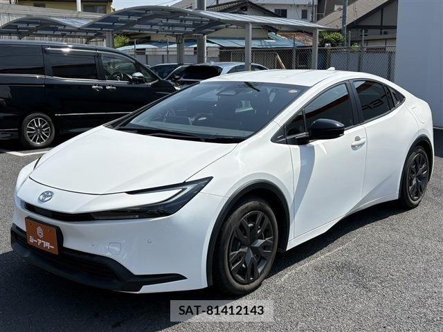 Toyota PRIUS 2023-03 6911224-22
