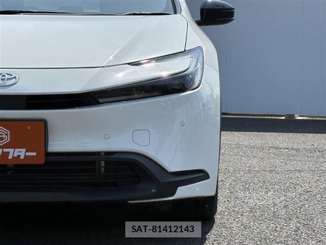 Toyota PRIUS 2023-03 6911224-23