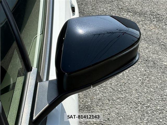 Toyota PRIUS 2023-03 6911224-28