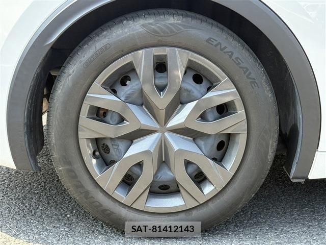 Toyota PRIUS 2023-03 6911224-29