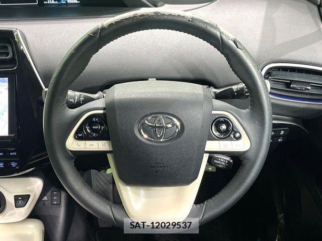 Toyota PRIUS 2016-01 6911282-10