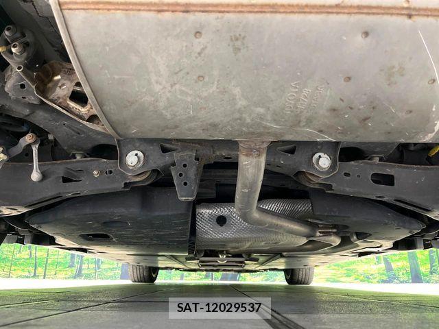 Toyota PRIUS 2016-01 6911282-18