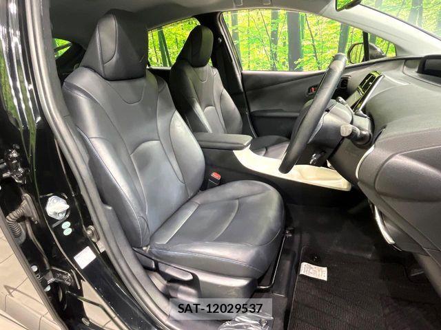 Toyota PRIUS 2016-01 6911282-7