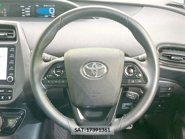 Toyota PRIUS 2022-02 6911232-10