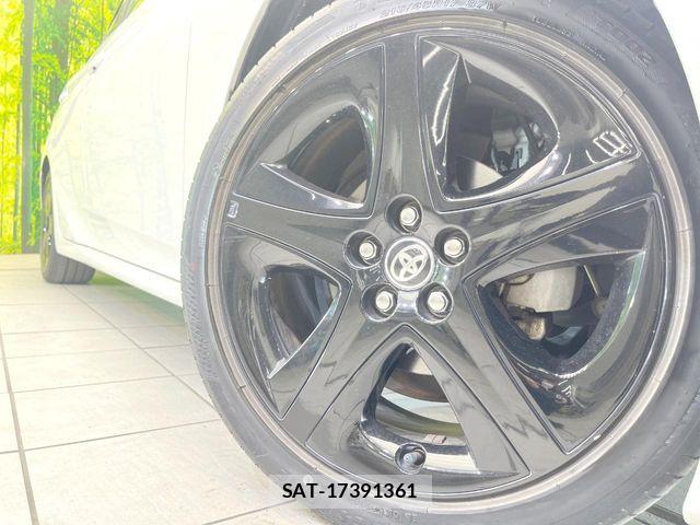 Toyota PRIUS 2022-02 6911232-12