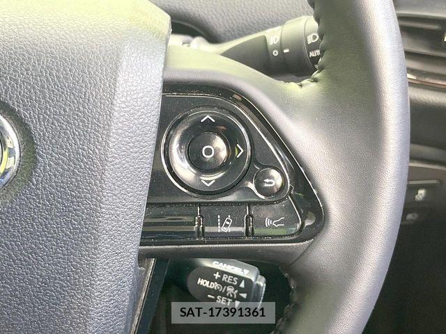 Toyota PRIUS 2022-02 6911232-4