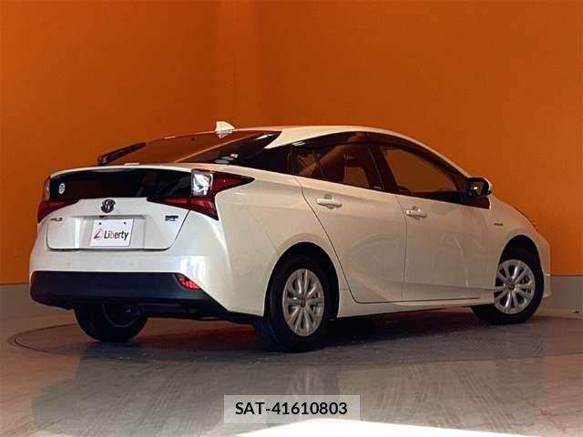 Toyota PRIUS 2019-03 6911240-9