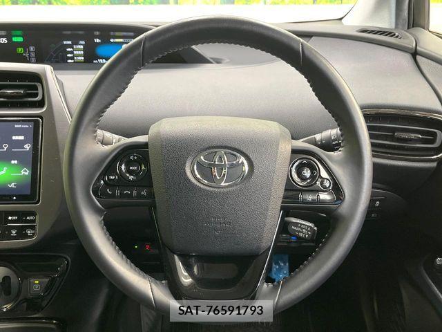 Toyota PRIUS 2021-10 6911229-7