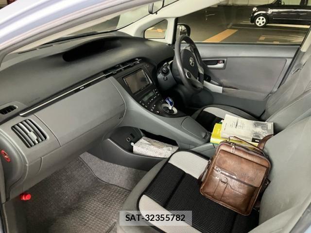 Toyota PRIUS 2010-03 6911354-5