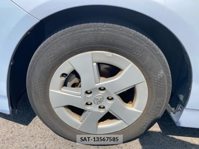 Toyota PRIUS 2009-07 6911396-8