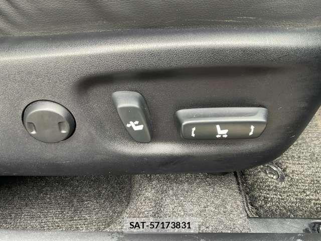 Toyota PRIUS 2013-01 6911323-16
