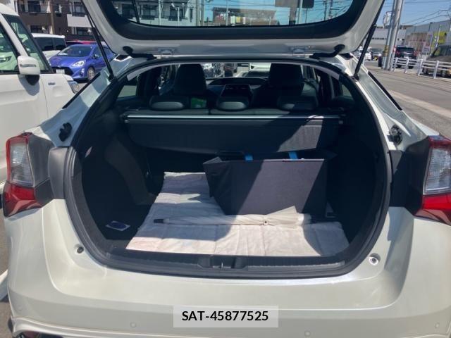 Toyota PRIUS 2019-02 6911235-9